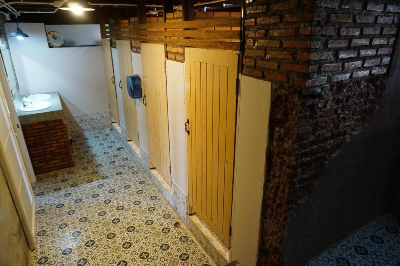 Insight Hostel Chiang Mai Exterior photo