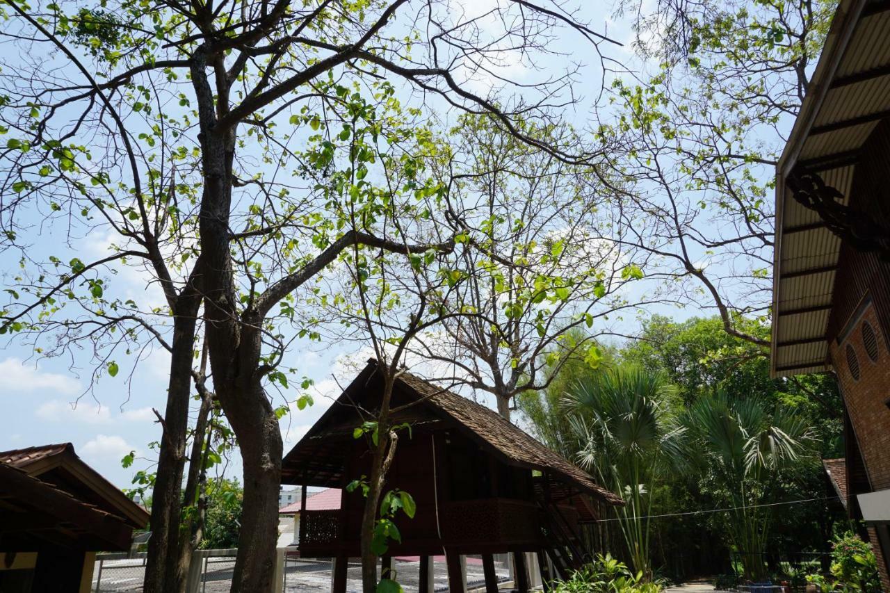 Insight Hostel Chiang Mai Exterior photo