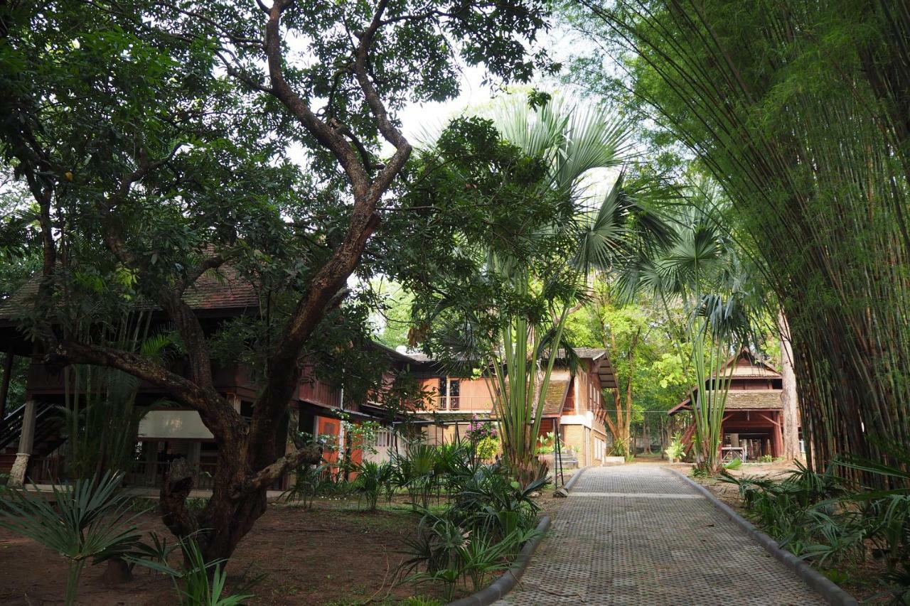Insight Hostel Chiang Mai Exterior photo