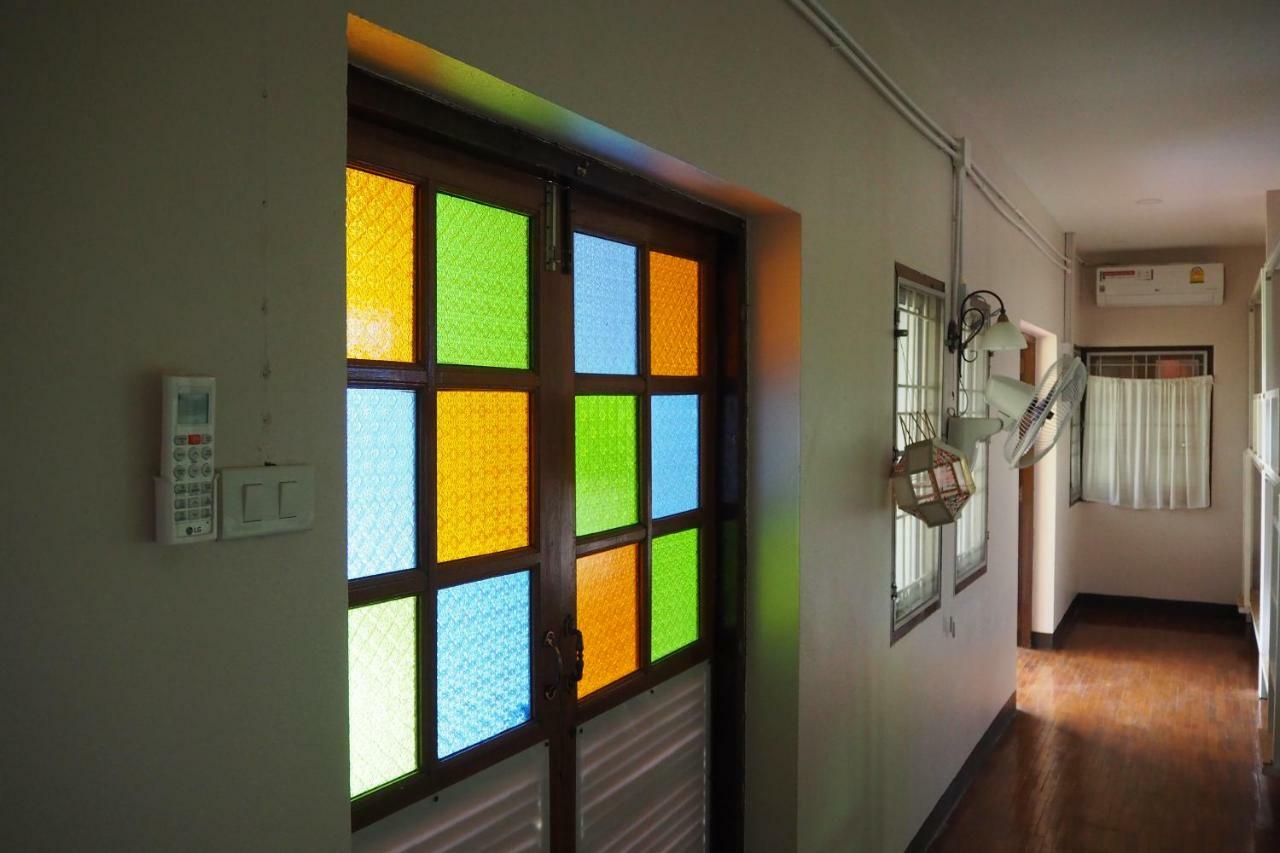 Insight Hostel Chiang Mai Exterior photo