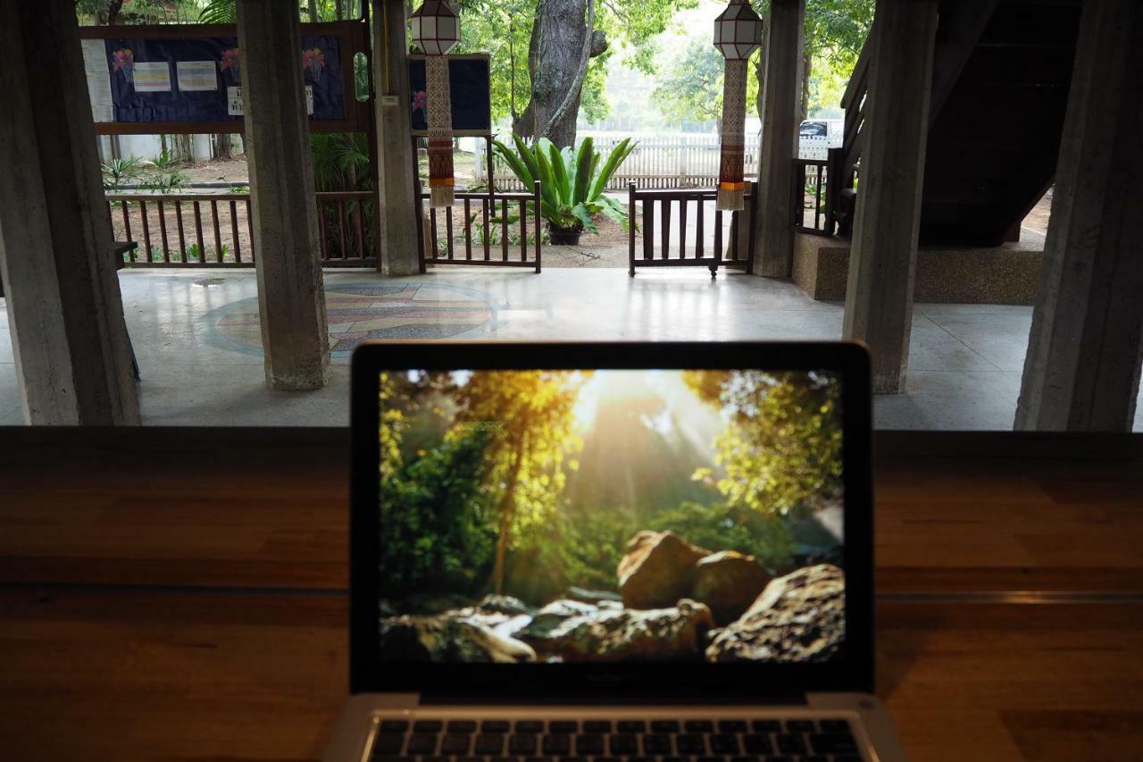 Insight Hostel Chiang Mai Exterior photo