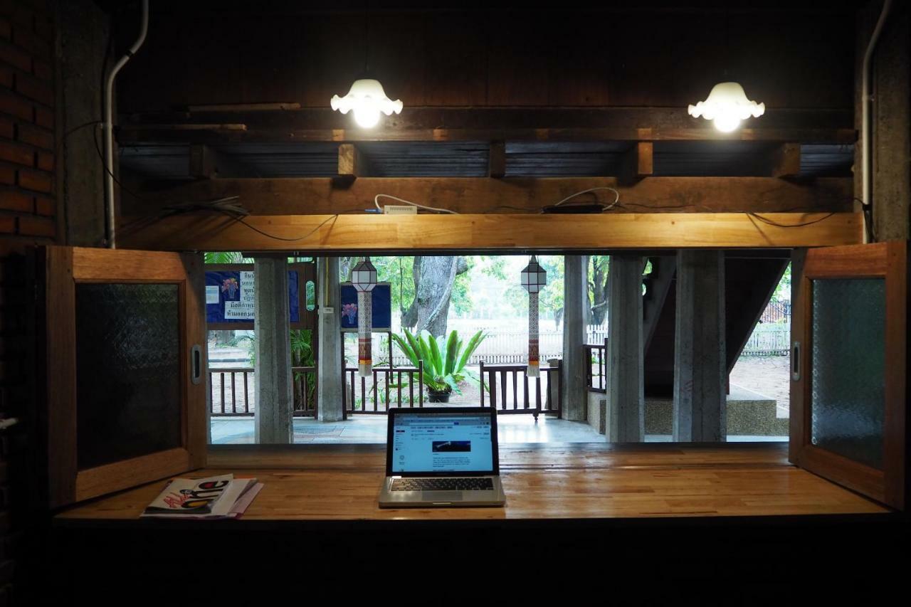 Insight Hostel Chiang Mai Exterior photo